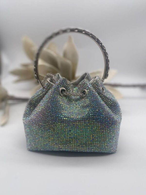 Bolso joya plateado con cristal y asa rígida