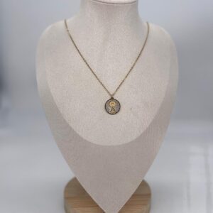 Medalla Virgen del Rocío dorado y nacar