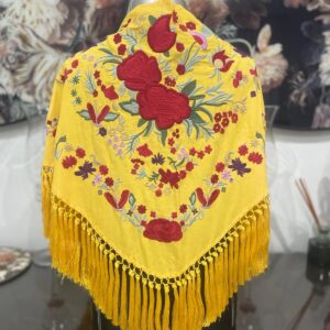 Mantón Amarillo